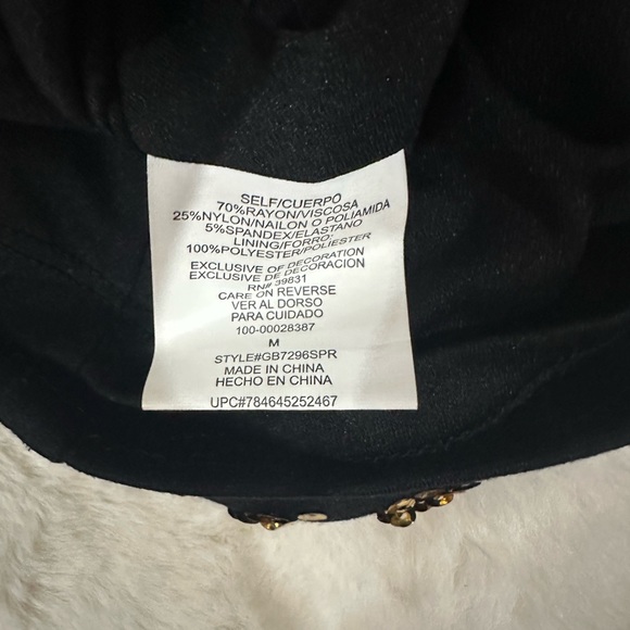 Black and gold sequin dress, very nice dress, still in good condition!!! - Picture 6 of 6